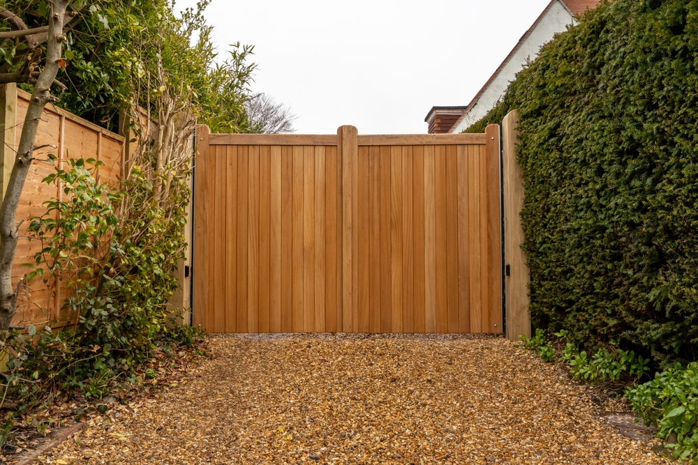 Wood driveway gates in houston
