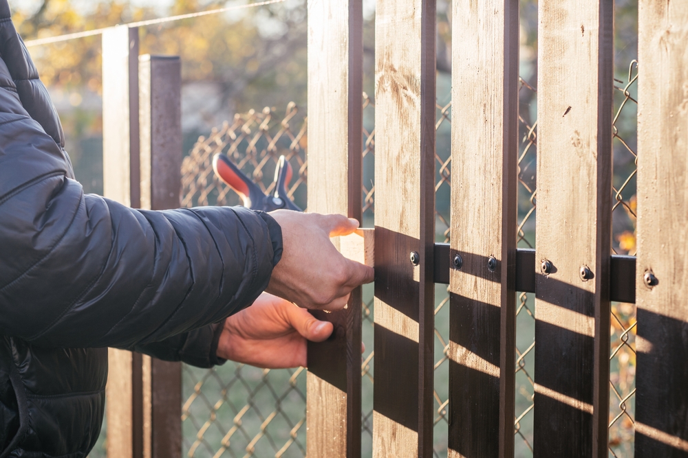 Broken Fence Repair